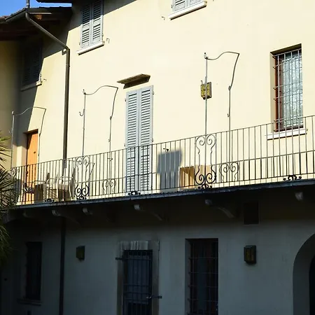 Casa Paola * Сойано-дель-Лаго