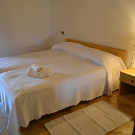 Casa Paola Aparthotel *